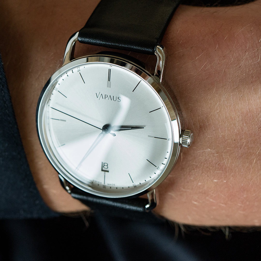 VAPAUS Veli 38mm slim British handwound mens wrist watch